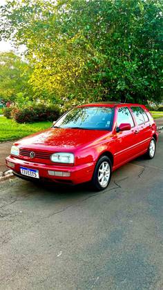 VOLKSWAGEN GOLF 2.0 MI GLX 8V GASOLINA 4P MANUAL VOLKSWAGEN GOLF 2.0 MI GLX 8V GASOLINA 4P MANUAL